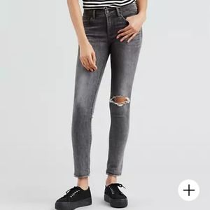 NWT Levi's 711 Ripped Skinny Jeans in "Stir it up"